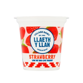 Village Dairy Low Fat Strawberry Yogurt 125g